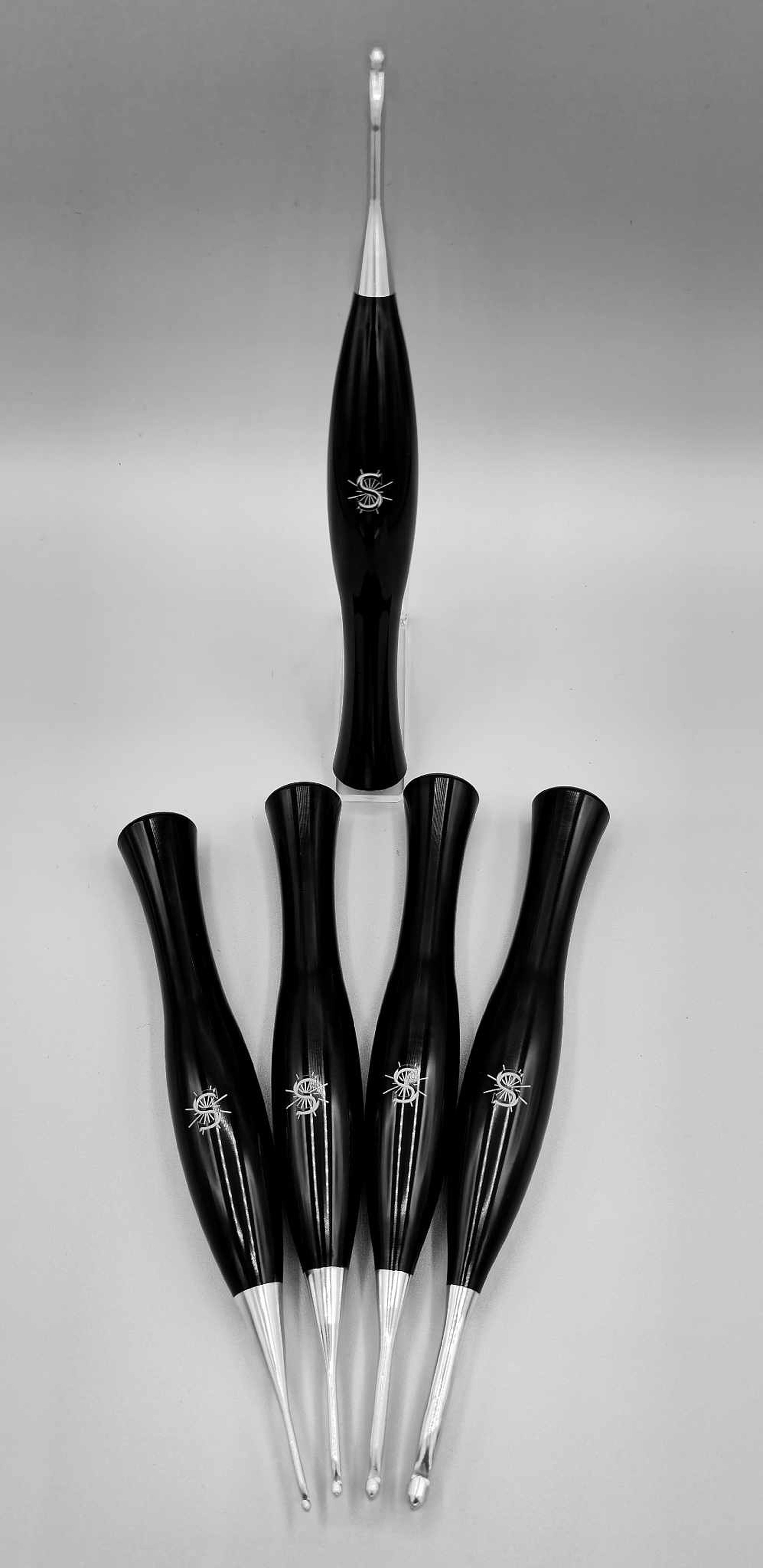 Little Black Dress Crochet Hook – Stellar Handicraft